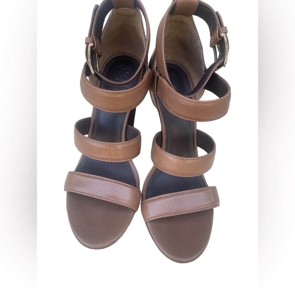 TORY BURCH women’s Size 8 Jones Bistro Brown
Leather Pump 4” Heels preloved - Picture 3 of 7